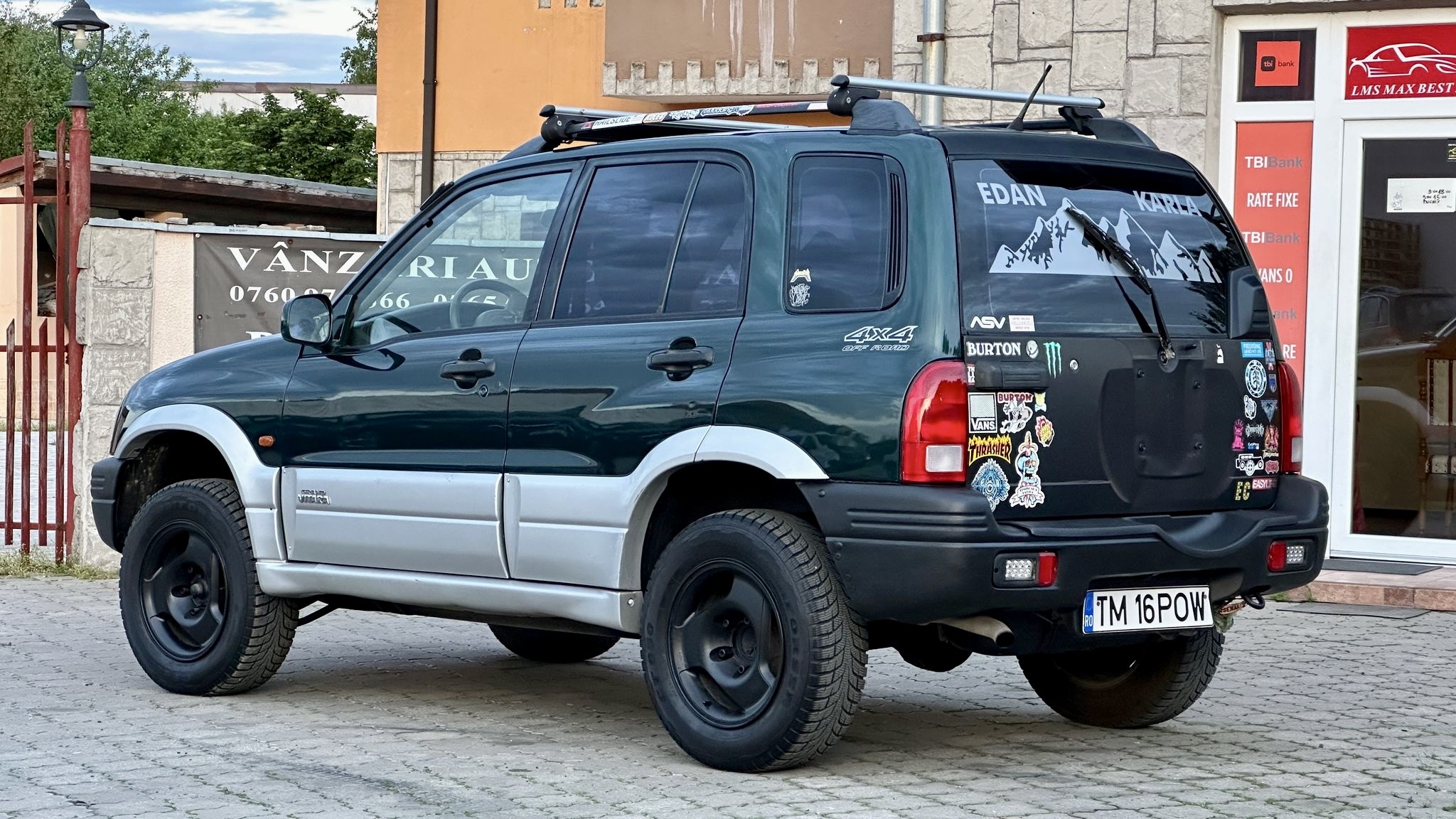 Suzuki Grand Vitara 4x4 Off Road 2,5 BENZINA V6 24 Valve 140 C.P