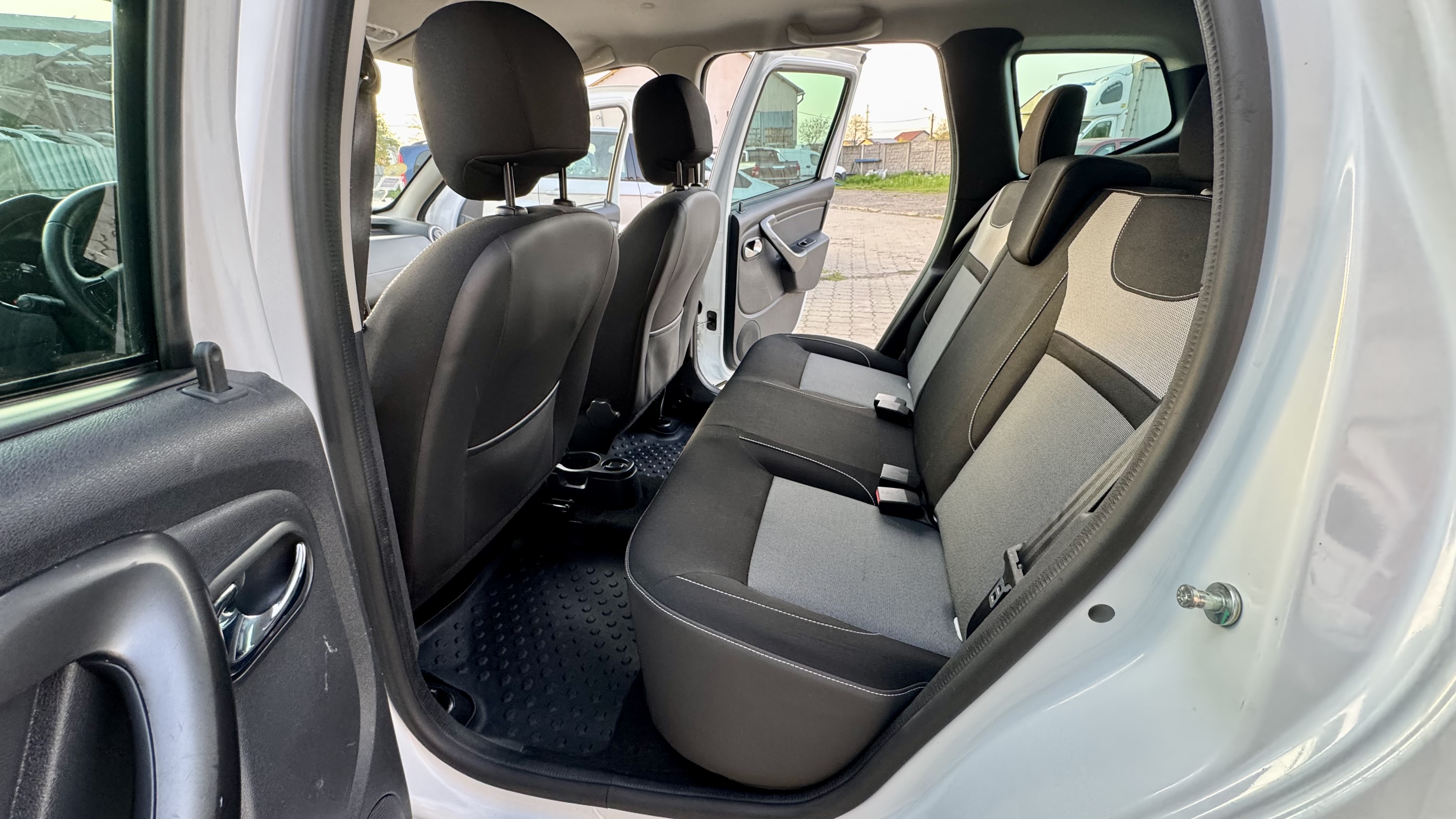 DACIA DUSTER PRESTIGE AN 2017 MOTOR 1.5 DCI 110 C.P EURO 6