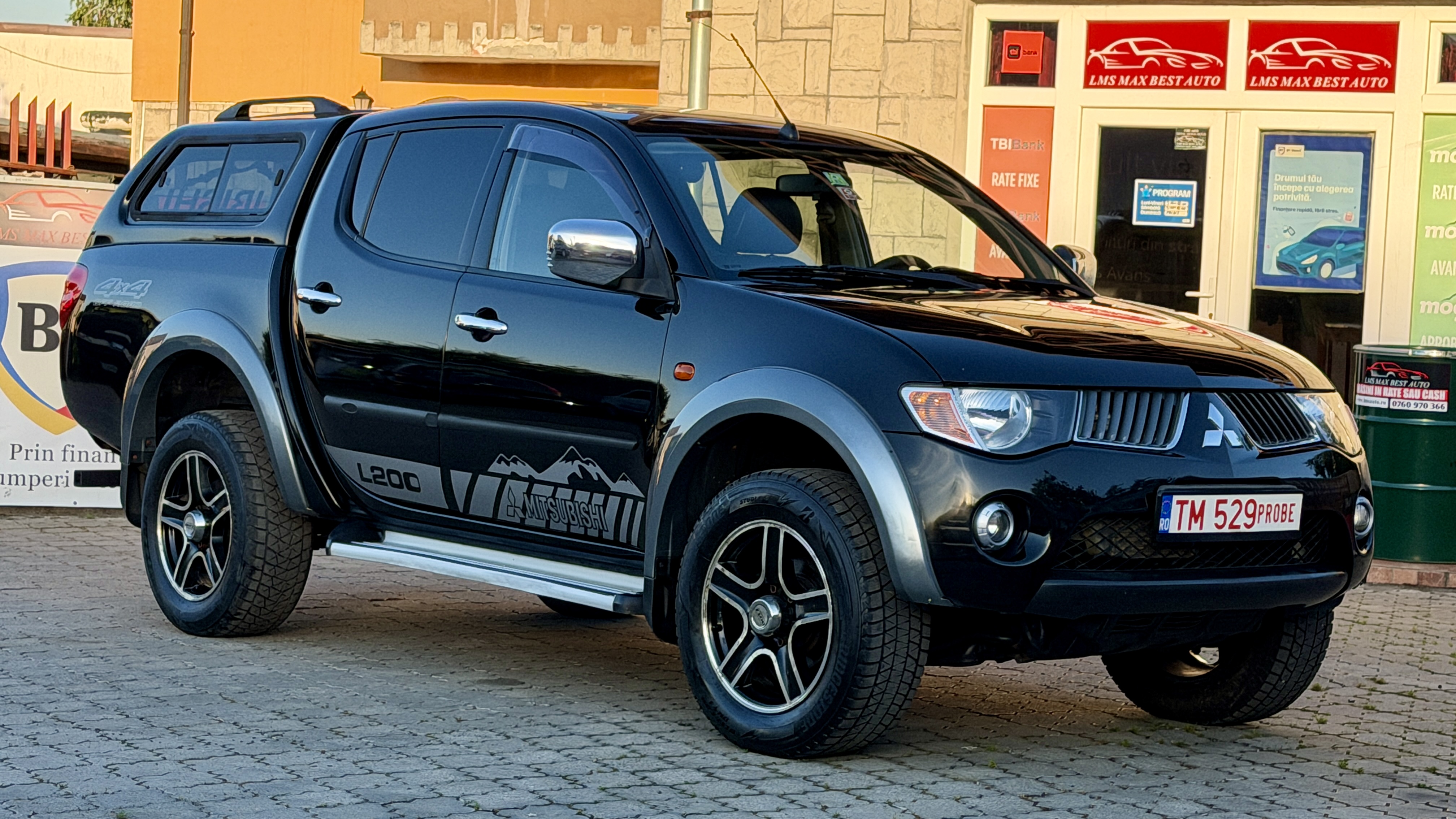 Mitsubishi L200 Black-Edition An 2010 Motor 2.5 DI-D 136 CP 4X4