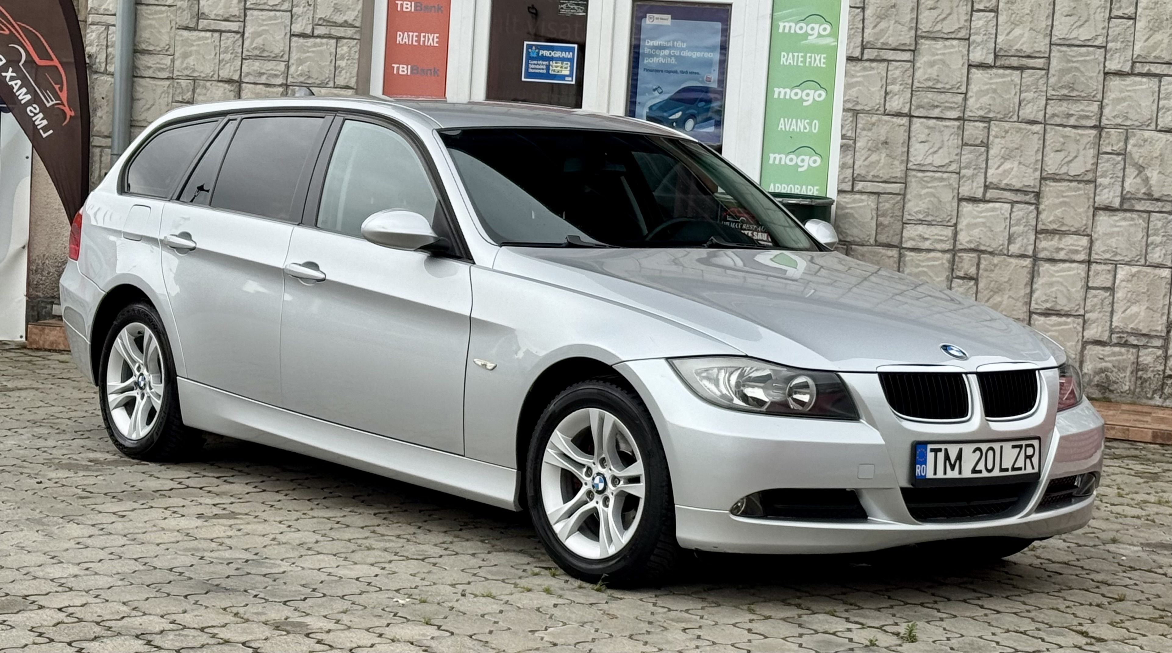 BMW SERIA 3 E91 320d AN 2009 MOTOR 2.0 DIESEL
