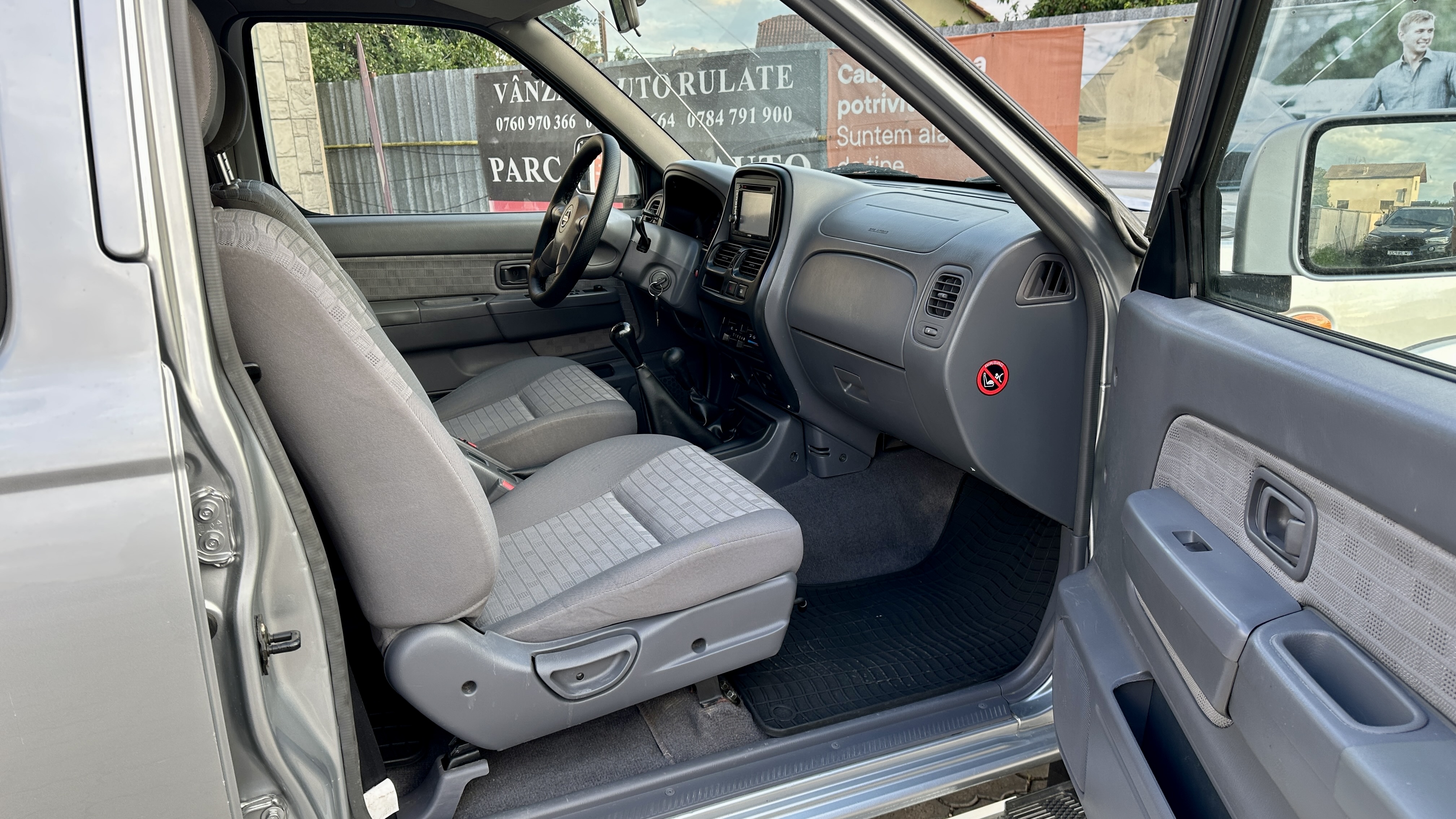 NISSAN NAVARA D22 AN 2005 4x4 2,5 Diesel PickUp
