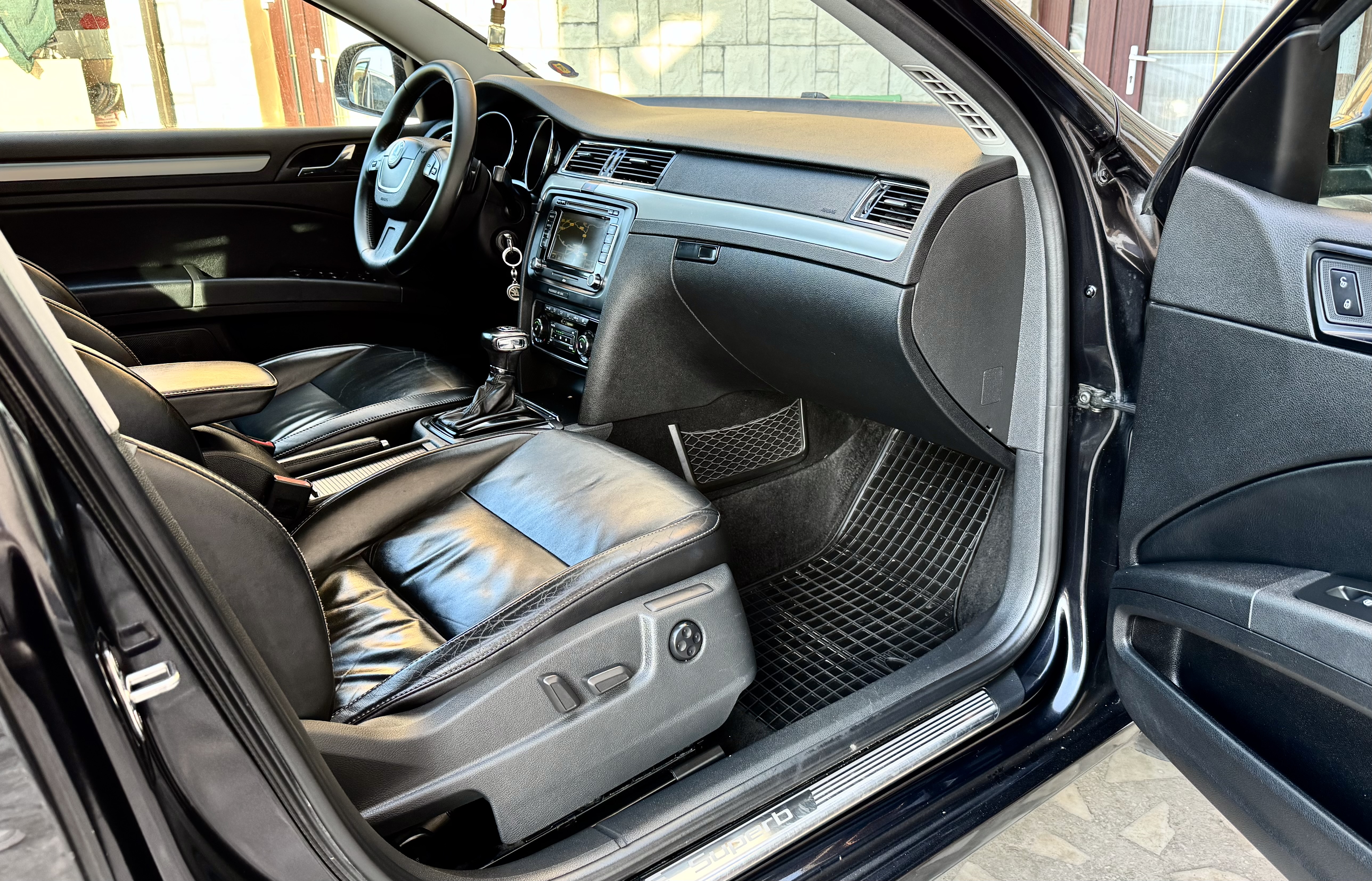 SKODA SUPERB II AN 2010 CUTIE AUTOMATA 1,8 TSI 160 C.P EURO 5