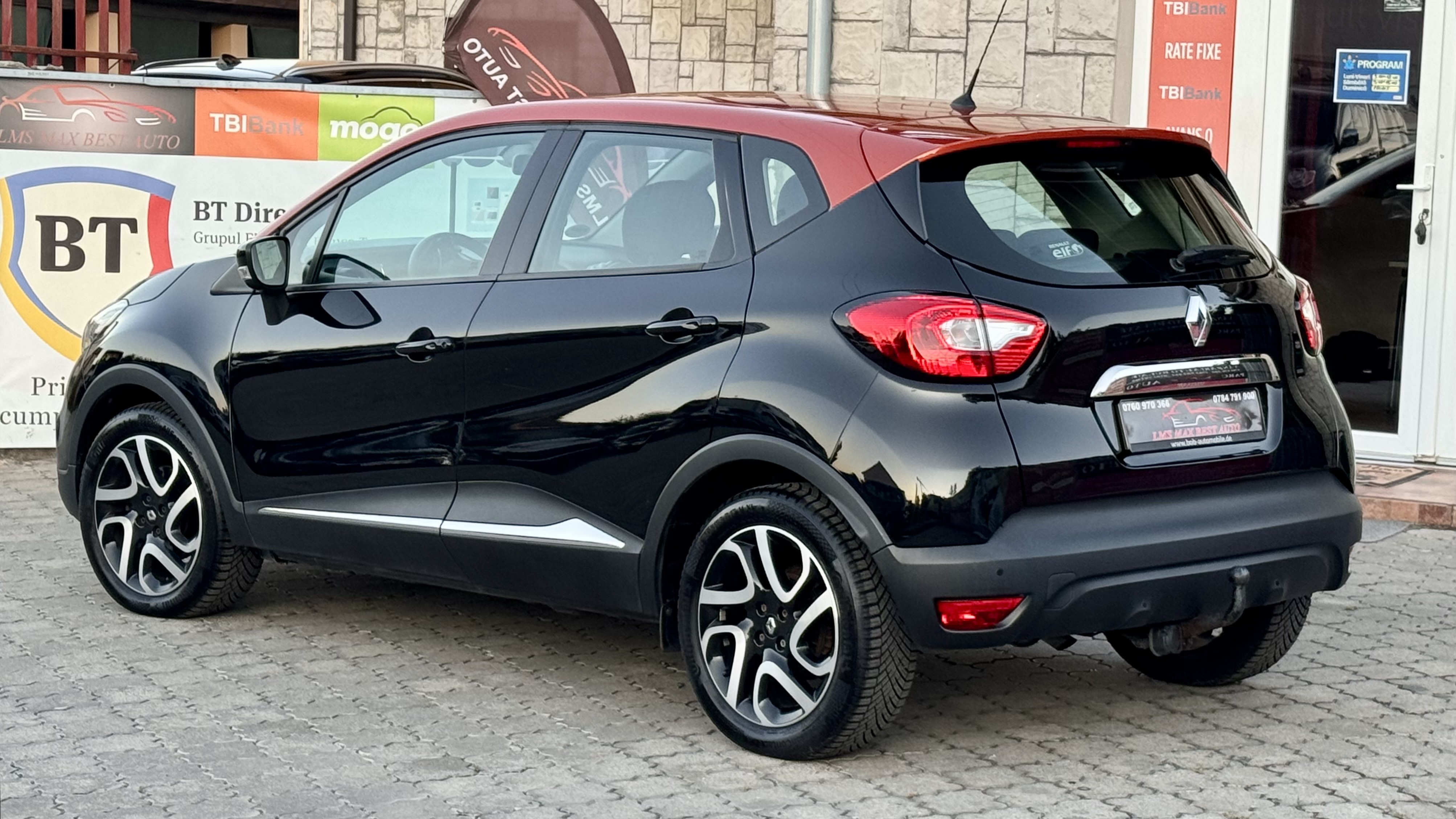 RENAULT CAPTUR LUXE EDITION AN 2015 1,2 Tce BENZINA CUTIE AUTOMATA
