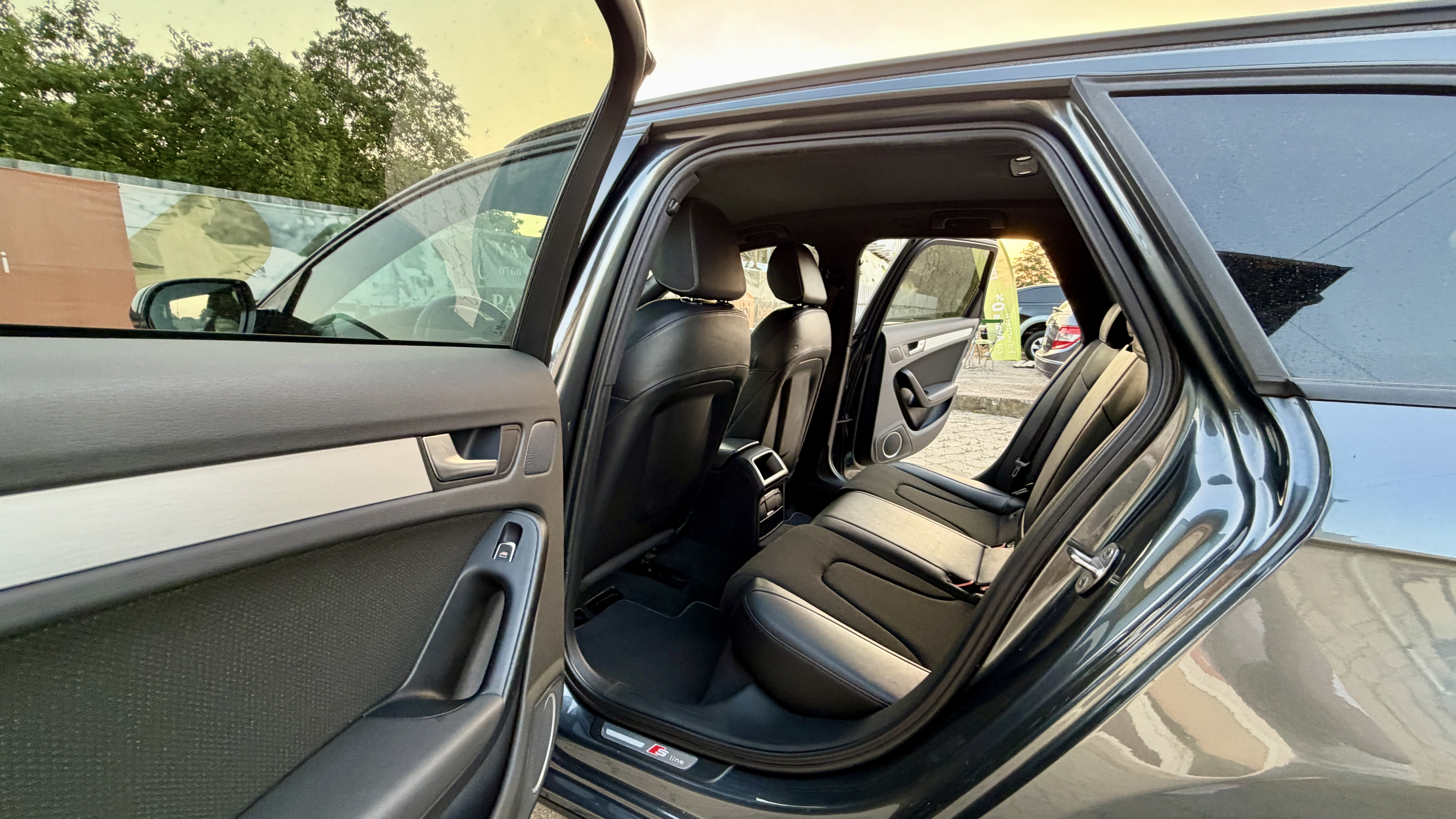 Audi A4 B8.5 FaceLift S-Line Avant Edition An 2014 Motor 2.0 TDI 177 CP Quattro Cutie Automata
