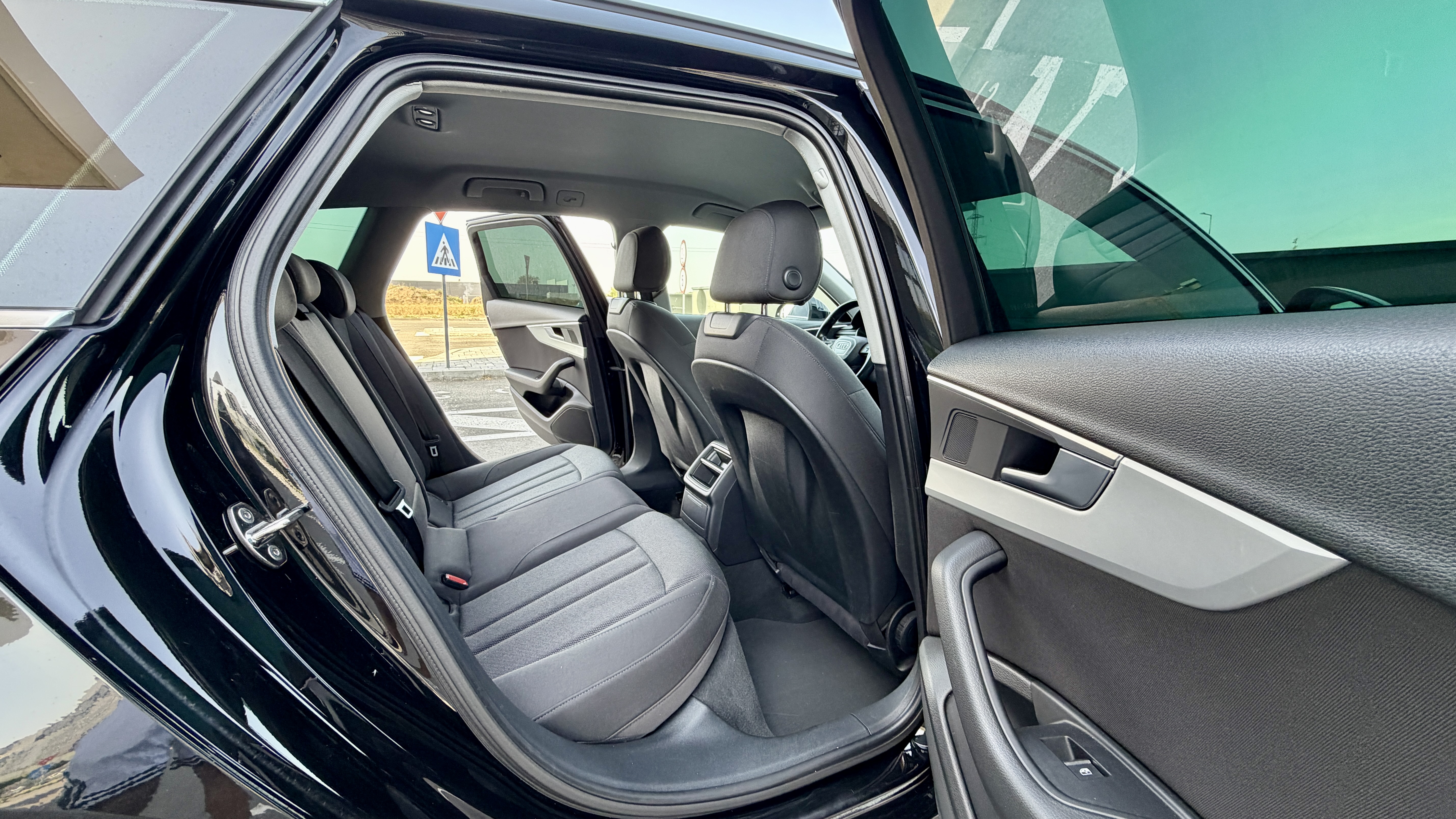 🔥 AUDI A4 B9 AVANT S-LINE – 2.0 TDI – 190 CP – S-TRONIC 🔥